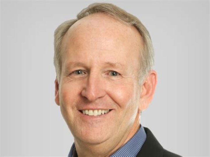 Bob Phillips Biography, Age, Height, Wife, Net Worth, Family