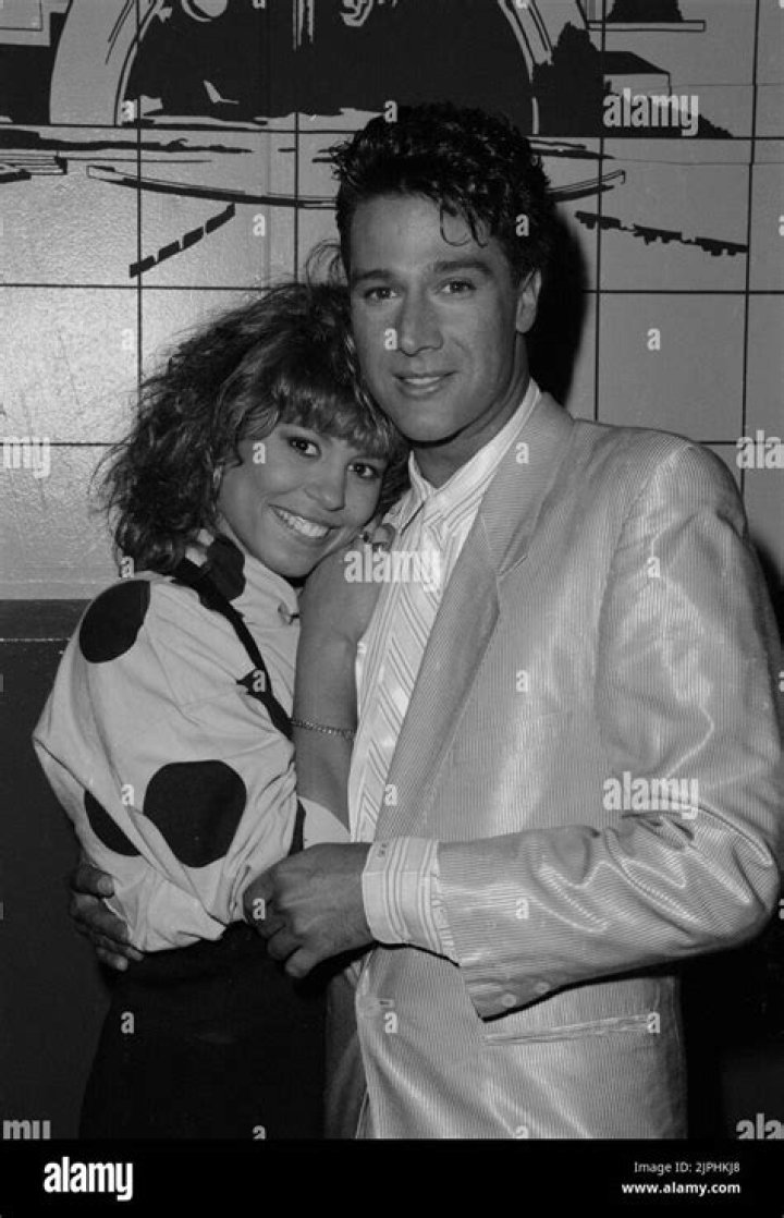 Brenda K. Starr biografía, edad, altura, esposa, net worth, familia