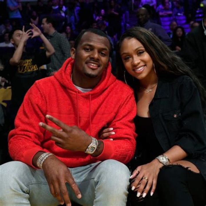 Deshaun Thomas Biography, Age, Height, Wife, Net Worth, Family