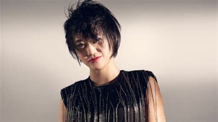 Gene Wang Biography, Age, Height, Husband, Net Worth, Family