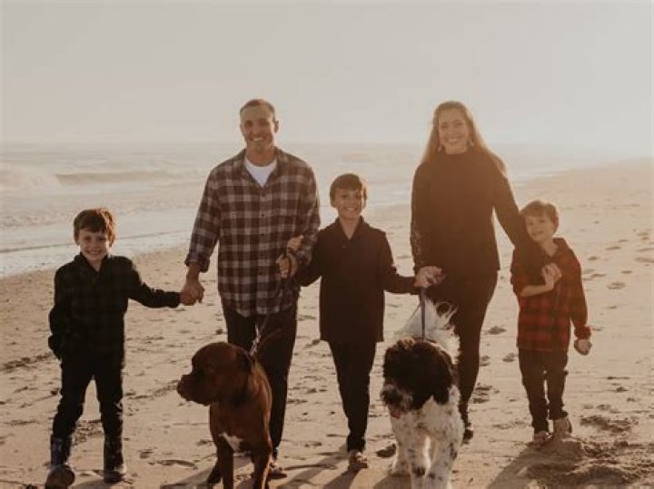 Giacomo Rossi Stuart Biography, Age, Height, Wife, Net Worth, Family