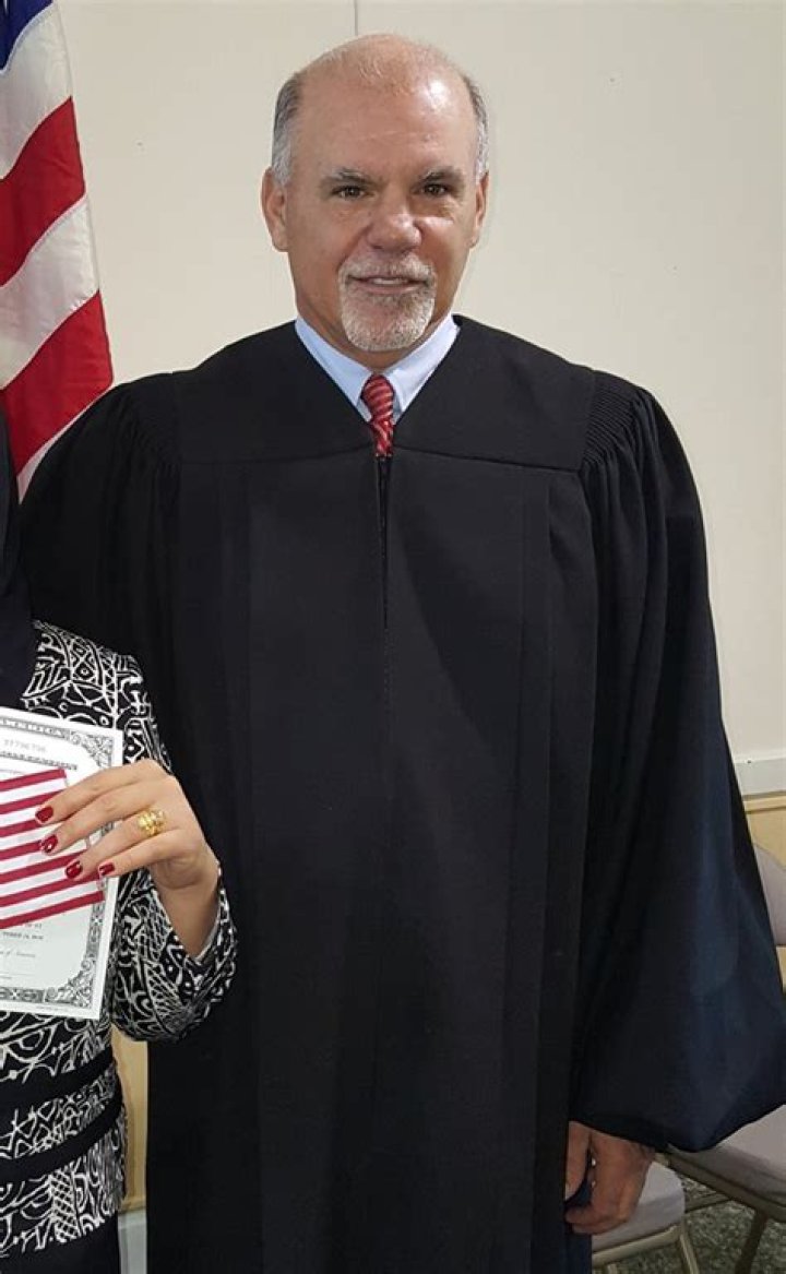 Glenn T. Suddaby Biography, Age, Height, Wife, Net Worth, Family