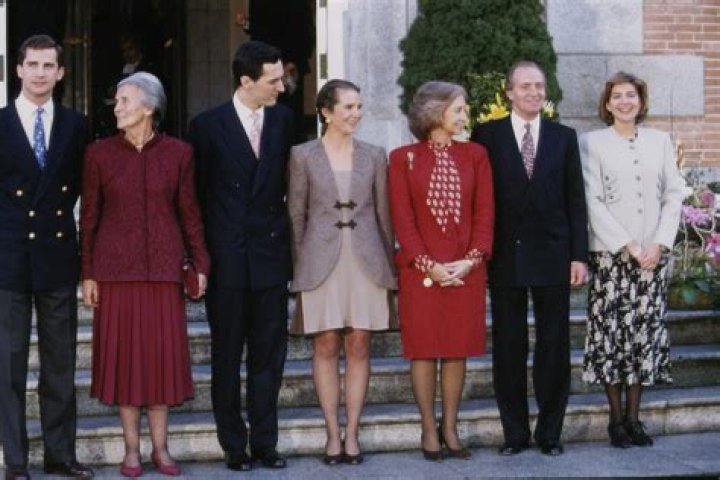 Infanta Elena, Duchess of Lugo Biography, Age, Height, Husband, Net Worth, Family