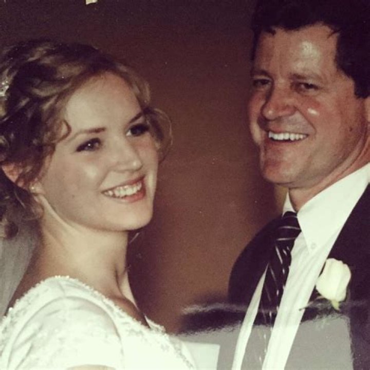 Jaclyn Swedberg Biography, Age, Height, Husband, Net Worth, Family