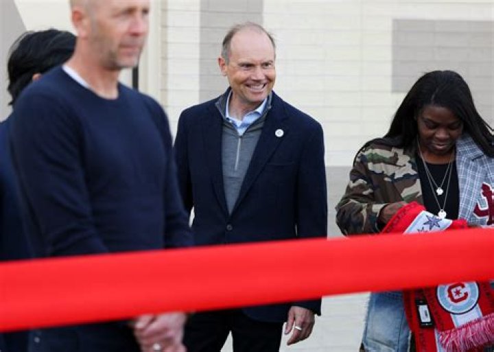 Joe Mansueto Biography, Age, Height, Wife, Net Worth, Family