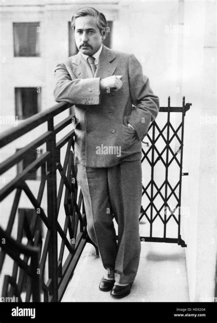 Josef von Sternberg Biography, Age, Height, Wife, Net Worth, Family