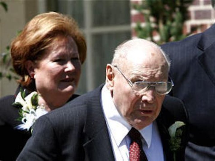 Joseph B. Wirthlin Biography, Age, Height, Wife, Net Worth and Family