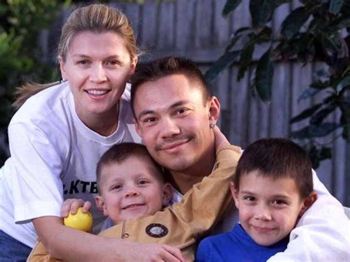 Kostya Tszyu Biography, Age, Height, Wife, Net Worth, Family