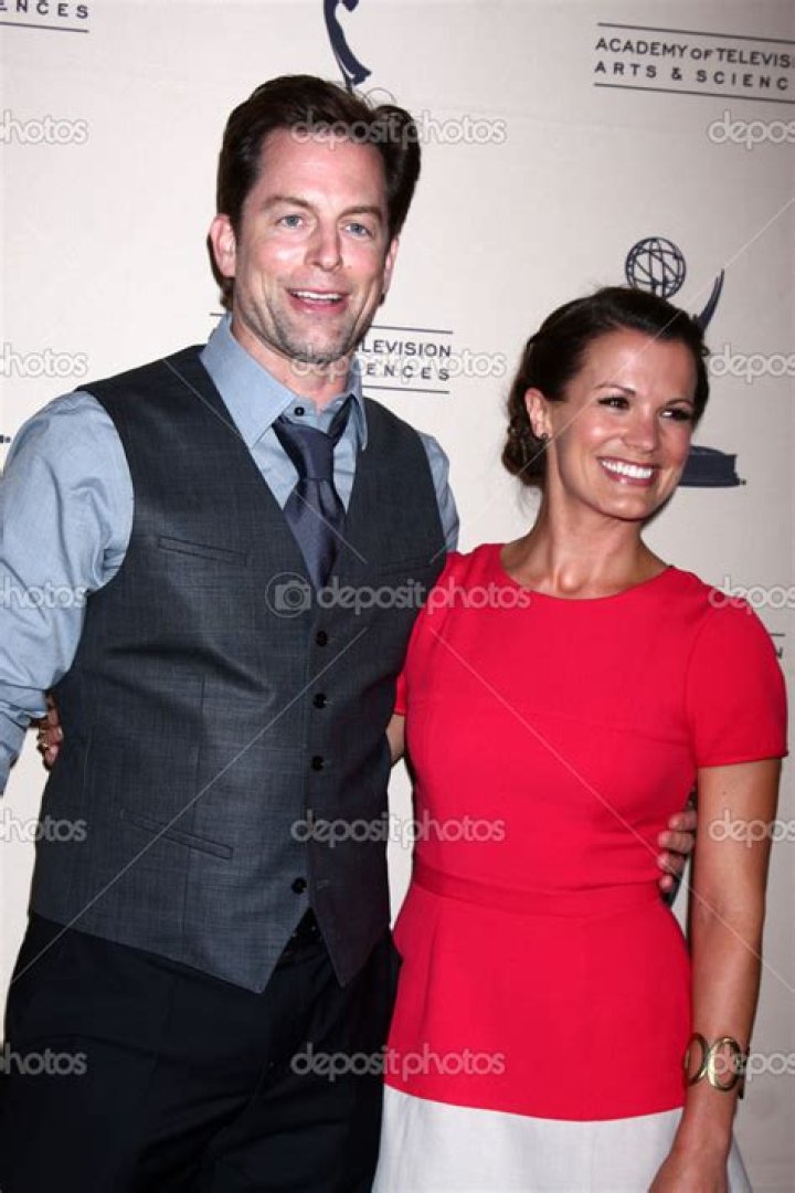 Michael Muhney Biography, Age, Height, Wife, Net Worth, Family
