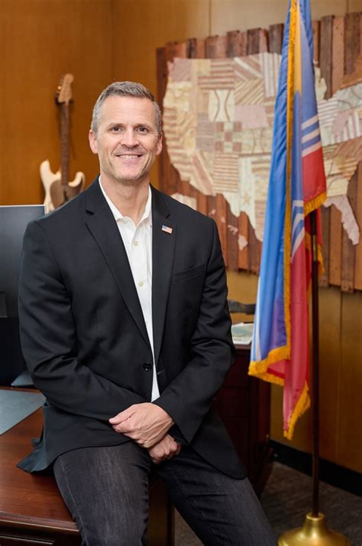 Paul TenHaken Biography, Age, Height, Wife, Net Worth, Family