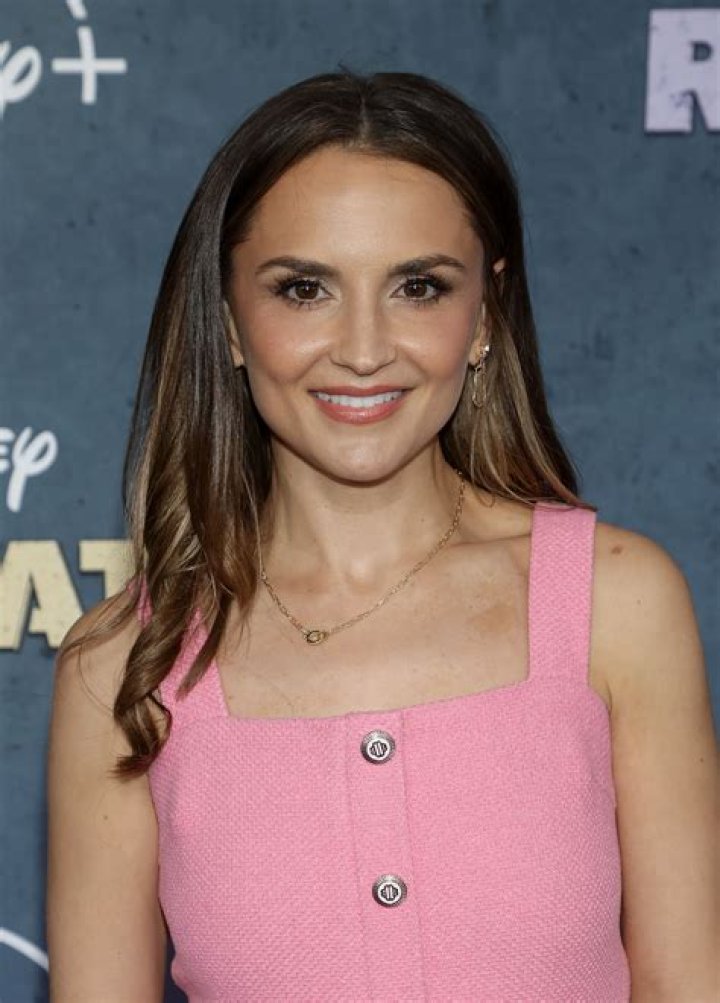 Rachael Leigh Cook Biography, Age, Height, Husband, Net Worth, Family