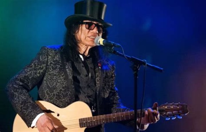 Sixto Soria Biography, Age, Height, Wife, Net Worth, Family