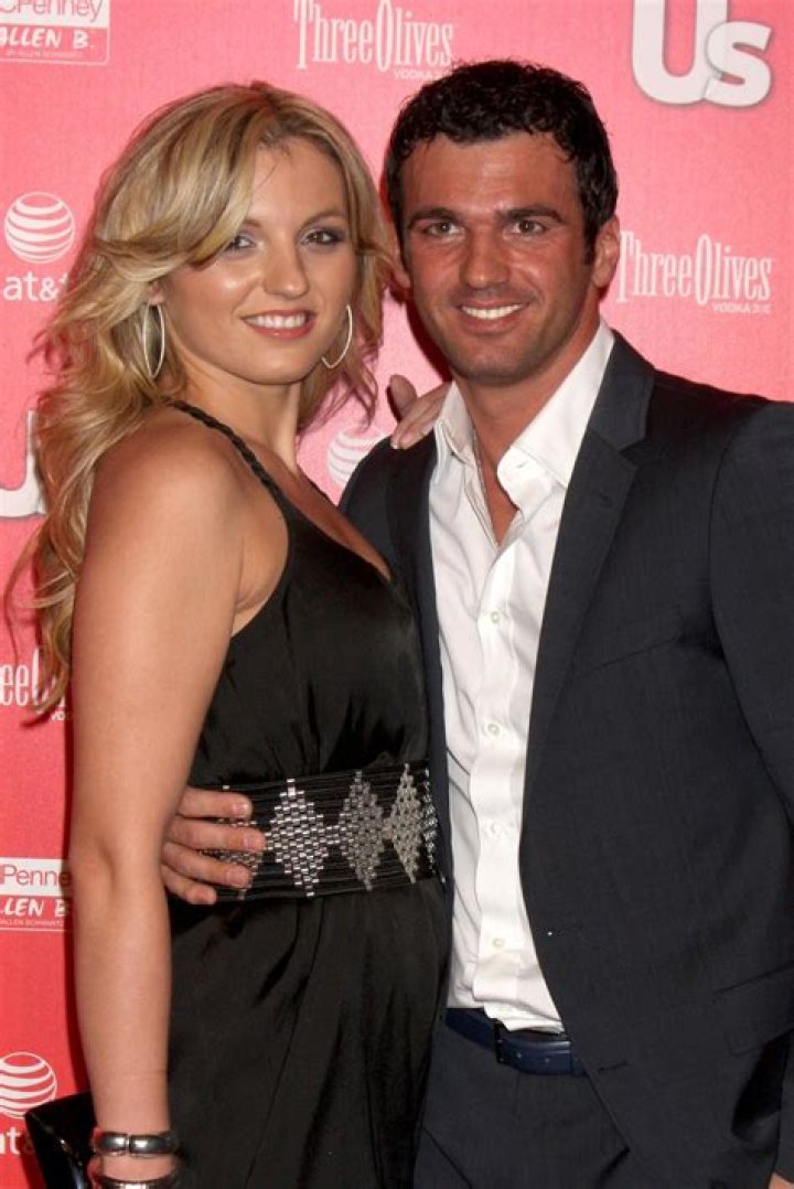 Tony Dovolani Biography, Age, Height, Wife, Net Worth, Family